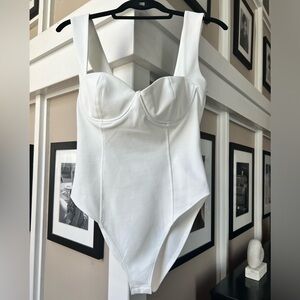 NWT Zara bustier bodysuit, white, Size L